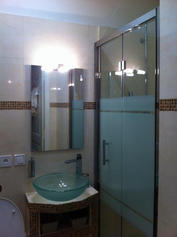 Nice Center Studio Guesthouse Room photo